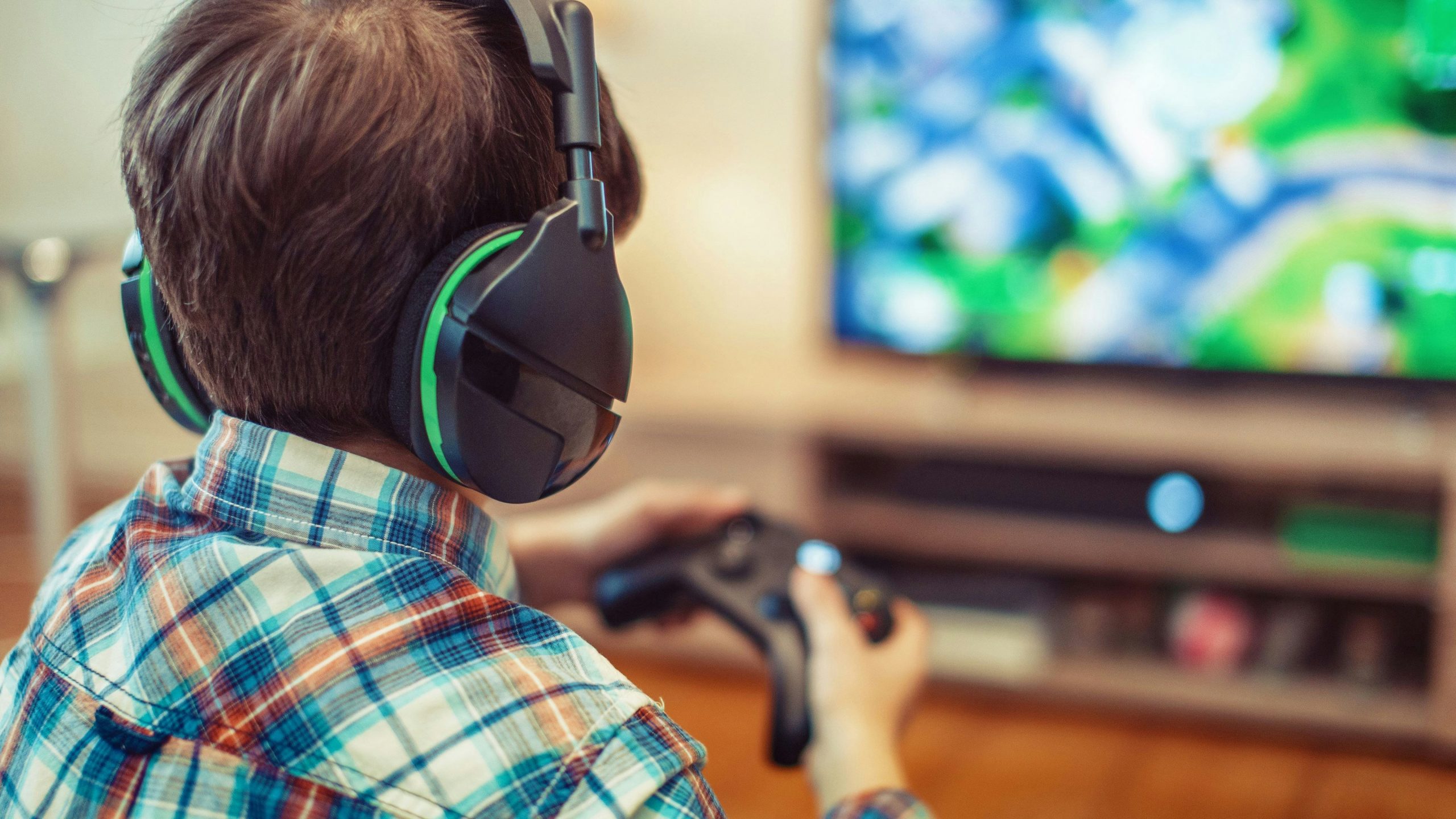 Bí Quyết Tạo Nên Cơn Sốt: Điều Gì Khiến Một Trò Chơi Roblox Trở Nên Viral?